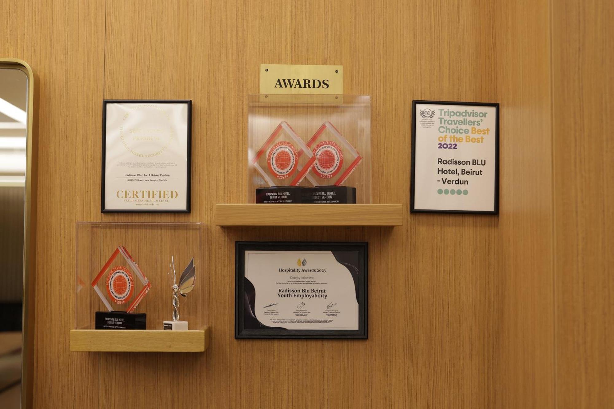 Radisson Blu Hotel, Beirut Verdun Dış mekan fotoğraf Awards