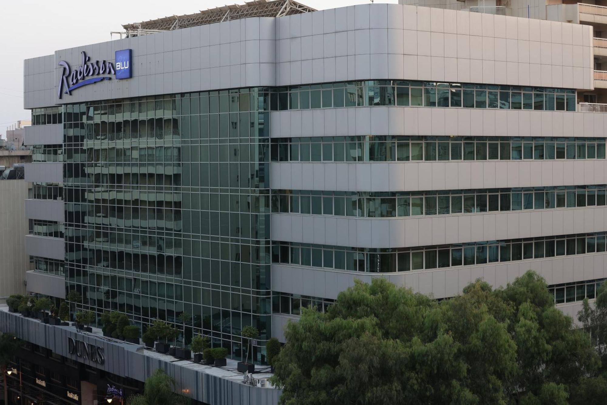 Radisson Blu Hotel, Beirut Verdun Dış mekan fotoğraf Headquarters in Madrid, Spain